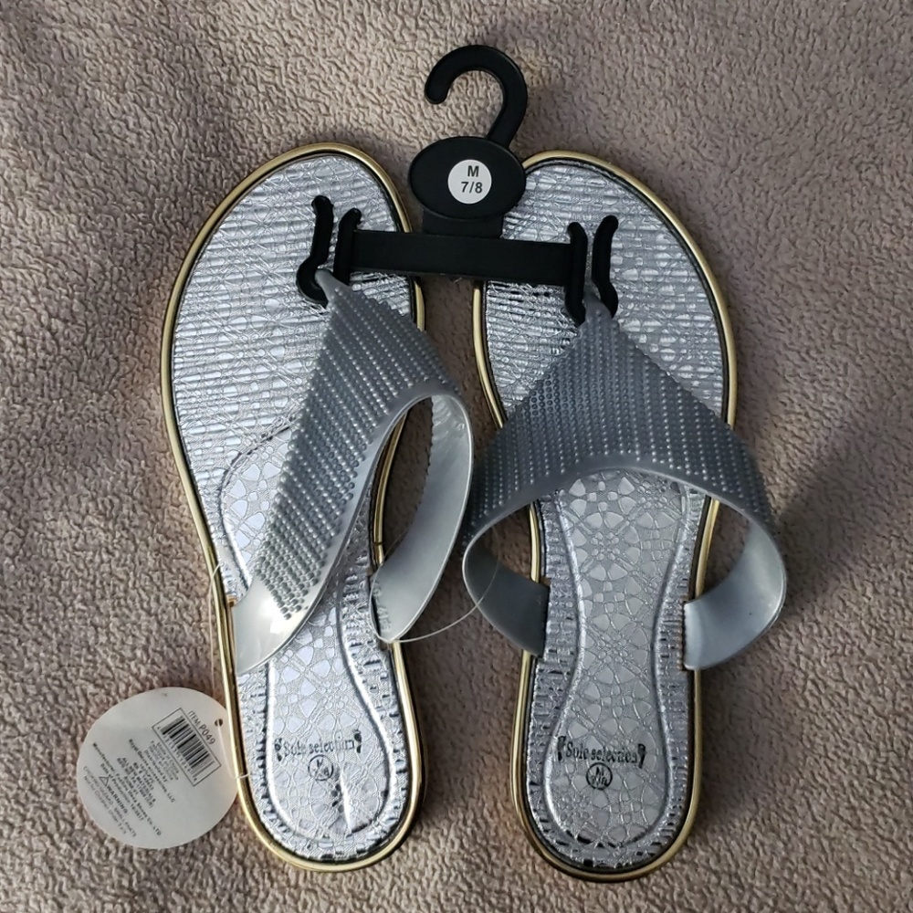 Flip flops